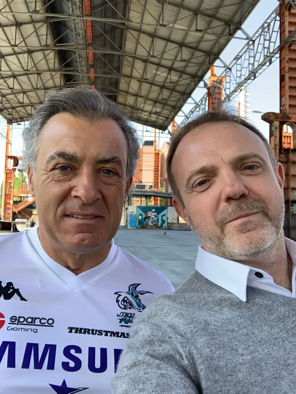 Marco, fondatore di RevRiot, con Jean Alesi